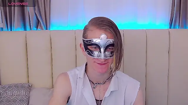 Snapshot of ArnoldRizzo chatting on 01-11-26, 07:57 ArnoldRizzo online show from 01-11-26, 07:57