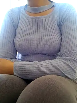 Snapshot of Dalou3aMaya chatting on 02-05-26, 01:49 Dalou3aMaya online show from 02-05-26, 01:49