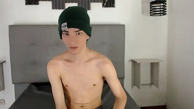 Snapshot of sora_jun chatting on 05-23-26, 01:26 sora jun online show from 05-23-26, 01:26