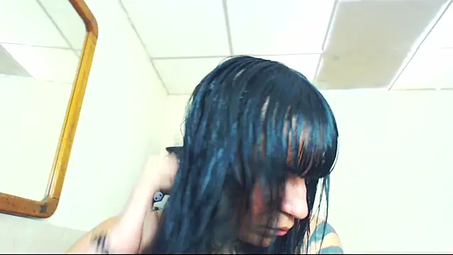 jazmin wolf online show from 04-07-26, 05:02