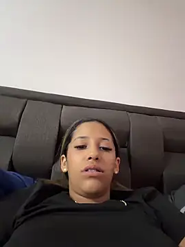 Snapshot of vicky_bass_ chatting on 05-10-26, 06:02 vicky bass online show from 05-10-26, 06:02
