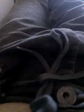 Snapshot of rolaaa2000 chatting on 02-09-26, 04:33 rolaaa2000 online show from 02-09-26, 04:33