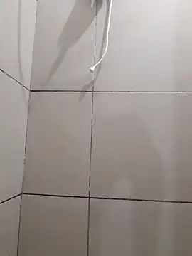 Snapshot of rolaaa2000 chatting on 03-09-26, 12:47 rolaaa2000 online show from 03-09-26, 12:47