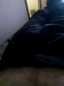 Snapshot of rolaaa2000 chatting on 03-21-26, 05:27 rolaaa2000 online show from 03-21-26, 05:27