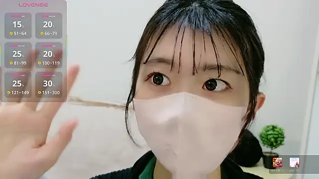 Snapshot of Rui-chaaan chatting on 01-09-26, 10:18 Rui-chaaan online show from 01-09-26, 10:18