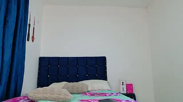 sweet posionx online show from 03-06-26, 10:06