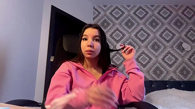 Snapshot of tiffanyrap chatting on 01-08-26, 07:21 tiffanyrap online show from 01-08-26, 07:21