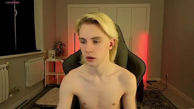 lucidangelok1 online show from 03-22-26, 11:52