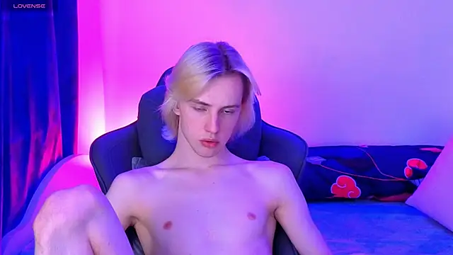 lucidangelok1 online show from 04-23-26, 12:29