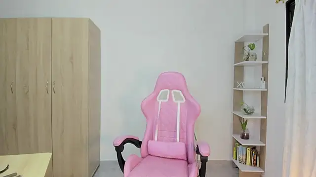 celestes777 online show from 01-10-26, 08:32