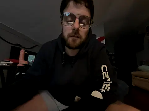 Snapshot of DaddyTyStrokez chatting on 01-06-26, 09:39 DaddyTyStrokez online show from 01-06-26, 09:39