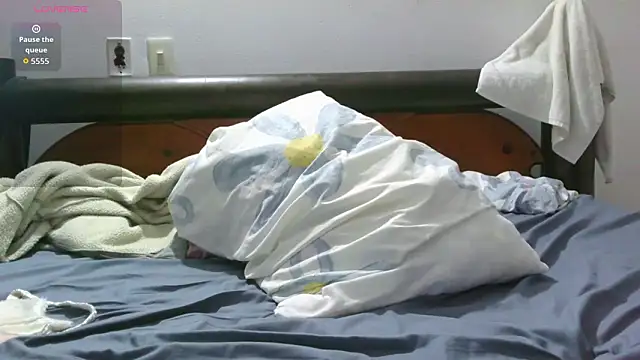 diosa cristal  online show from 03-21-26, 04:06