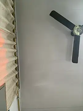 Snapshot of lriana_miller chatting on 01-09-26, 08:21 lriana miller online show from 01-09-26, 08:21