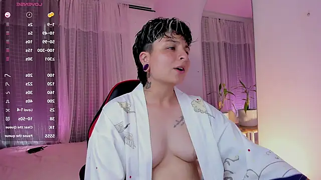 Zury Ramirez online show from 04-19-26, 09:06