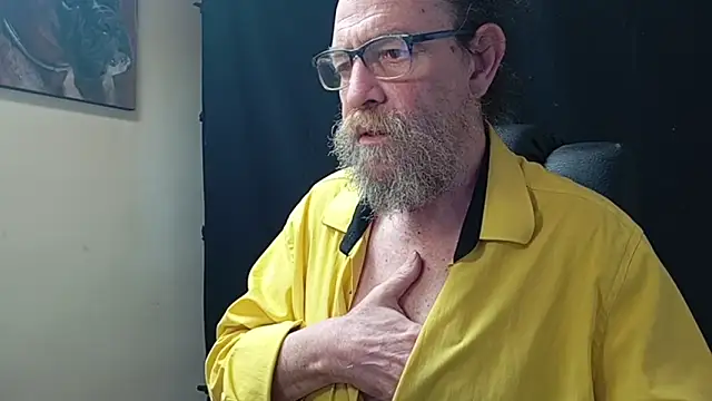 Uncle Hottie online show from 04-12-26, 04:45