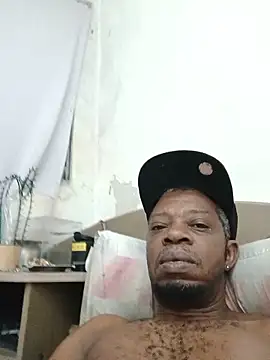 Negaomalinha1 online show from 05-28-26, 04:48