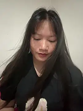 Suni-ii online show from 04-13-26, 02:00