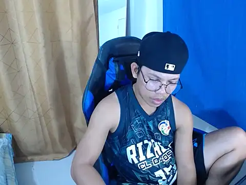 holly oreo online show from 07-05-26, 02:46