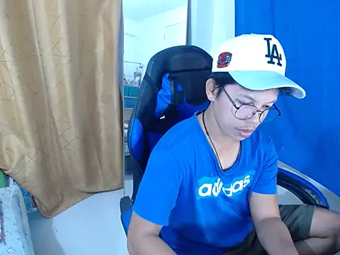 holly oreo online show from 07-10-26, 03:14