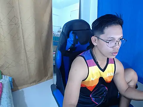 holly oreo online show from 07-14-26, 10:21
