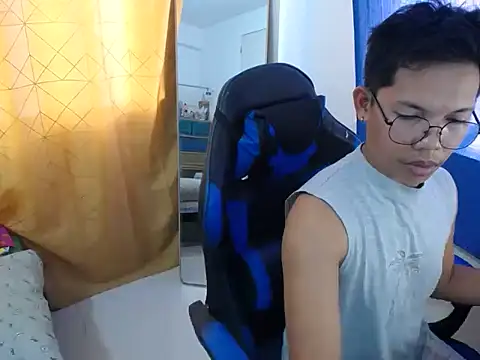 holly oreo online show from 07-26-26, 02:31