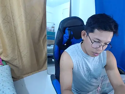 holly oreo online show from 07-26-26, 02:35