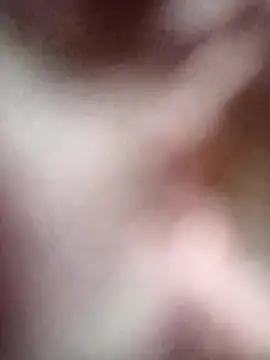 Snapshot of folkdam80 chatting on 02-02-26, 07:40 folkdam80 online show from 02-02-26, 07:40