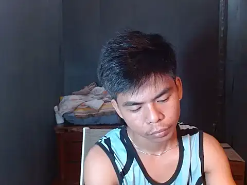 pinoymonstercock xx online show from 05-18-26, 07:36