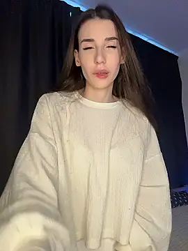 Snapshot of LaineTop1 chatting on 01-12-26, 10:09 LaineTop1 online show from 01-12-26, 10:09