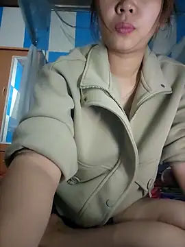 Snapshot of Comebaby-077 chatting on 02-01-26, 02:21 Comebaby-077 online show from 02-01-26, 02:21