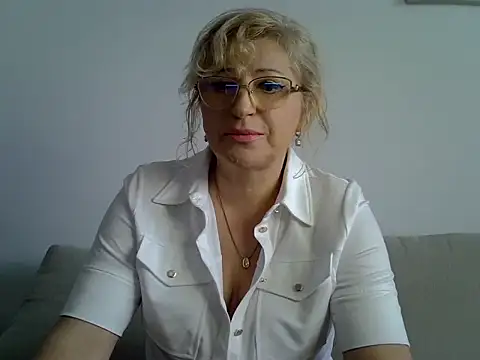 Snapshot of Eva5576 chatting on 02-11-26, 09:47 Eva5576 online show from 02-11-26, 09:47