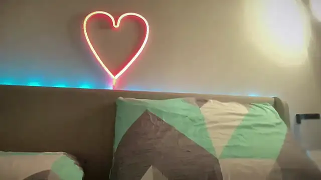 JSYMON online show from 04-10-26, 08:24