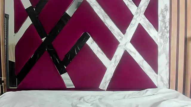 Snapshot of jhonaEstrada chatting on 01-09-26, 02:58 jhonaEstrada online show from 01-09-26, 02:58