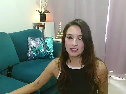 Almaglow  online show from 04-22-26, 07:48