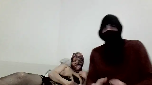 Snapshot of nyrazen chatting on 04-03-26, 11:25 nyrazen online show from 04-03-26, 11:25