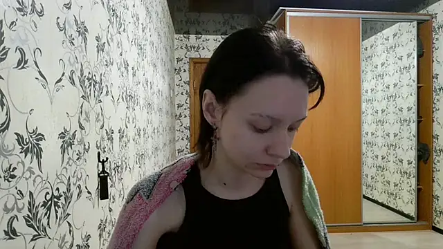 LxayBloom online show from 04-16-26, 04:46