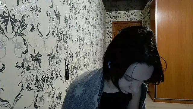 LxayBloom online show from 04-21-26, 12:45