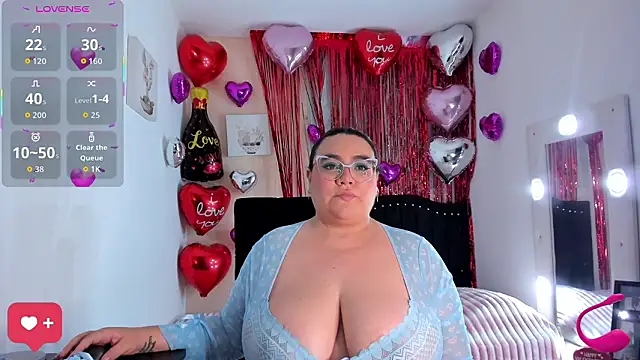 KarlaLannee online show from 02-12-26, 03:45