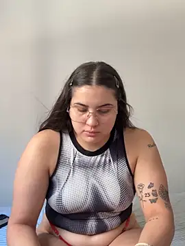 chinaaa2333 online show from 02-10-26, 01:48