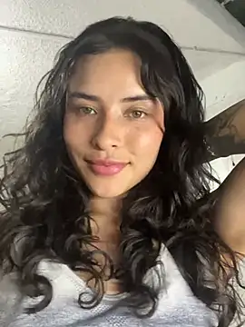 auroramooon online show from 01-14-26, 03:34