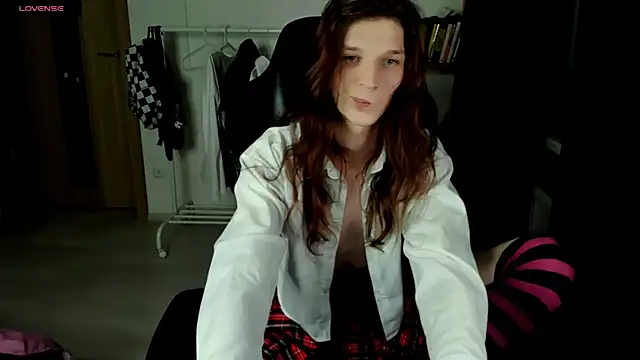 iceseeker2 online show from 03-14-26, 09:42