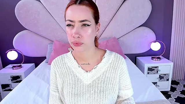 LolaGray   online show from 03-05-26, 06:59