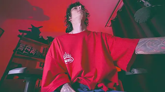 Olliver   y online show from 06-23-26, 04:43