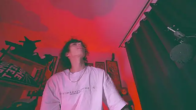 Olliver   y online show from 06-27-26, 03:11