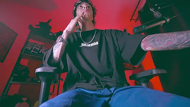 Olliver   y online show from 07-12-26, 01:29