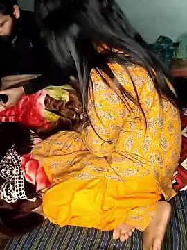 Snapshot of catstar143 chatting on 02-14-26, 05:37 catstar143 online show from 02-14-26, 05:37