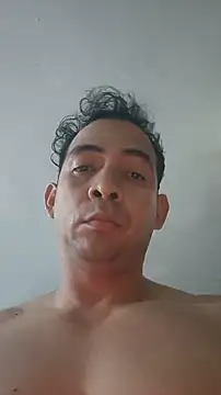 paladito01 online show from 07-10-26, 01:43