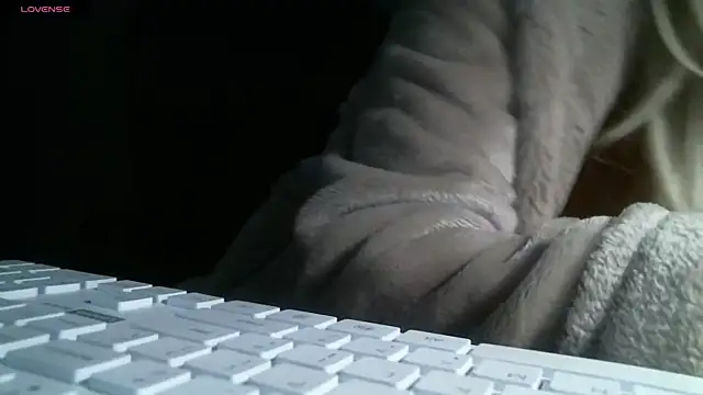 U Klary online show from 06-14-26, 04:03