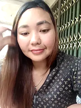 Snapshot of Miu_baby01 chatting on 05-21-26, 01:45 Miu baby01 online show from 05-21-26, 01:45