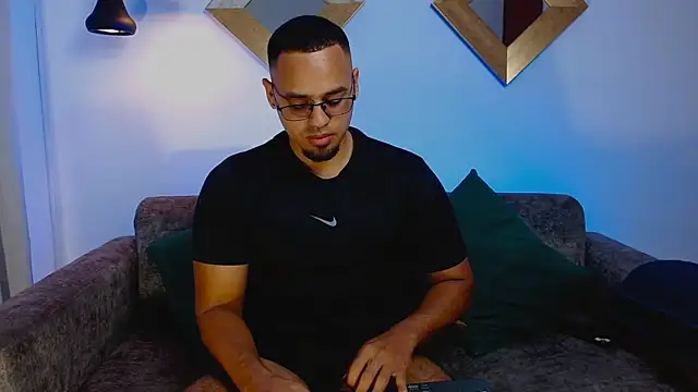 NikoSantoss online show from 01-08-26, 09:17